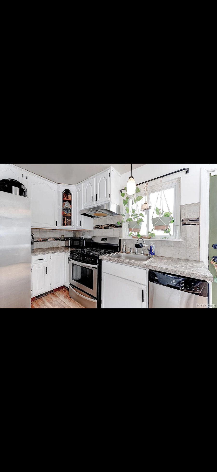 Furnished Finder property 964863_1 photo 9