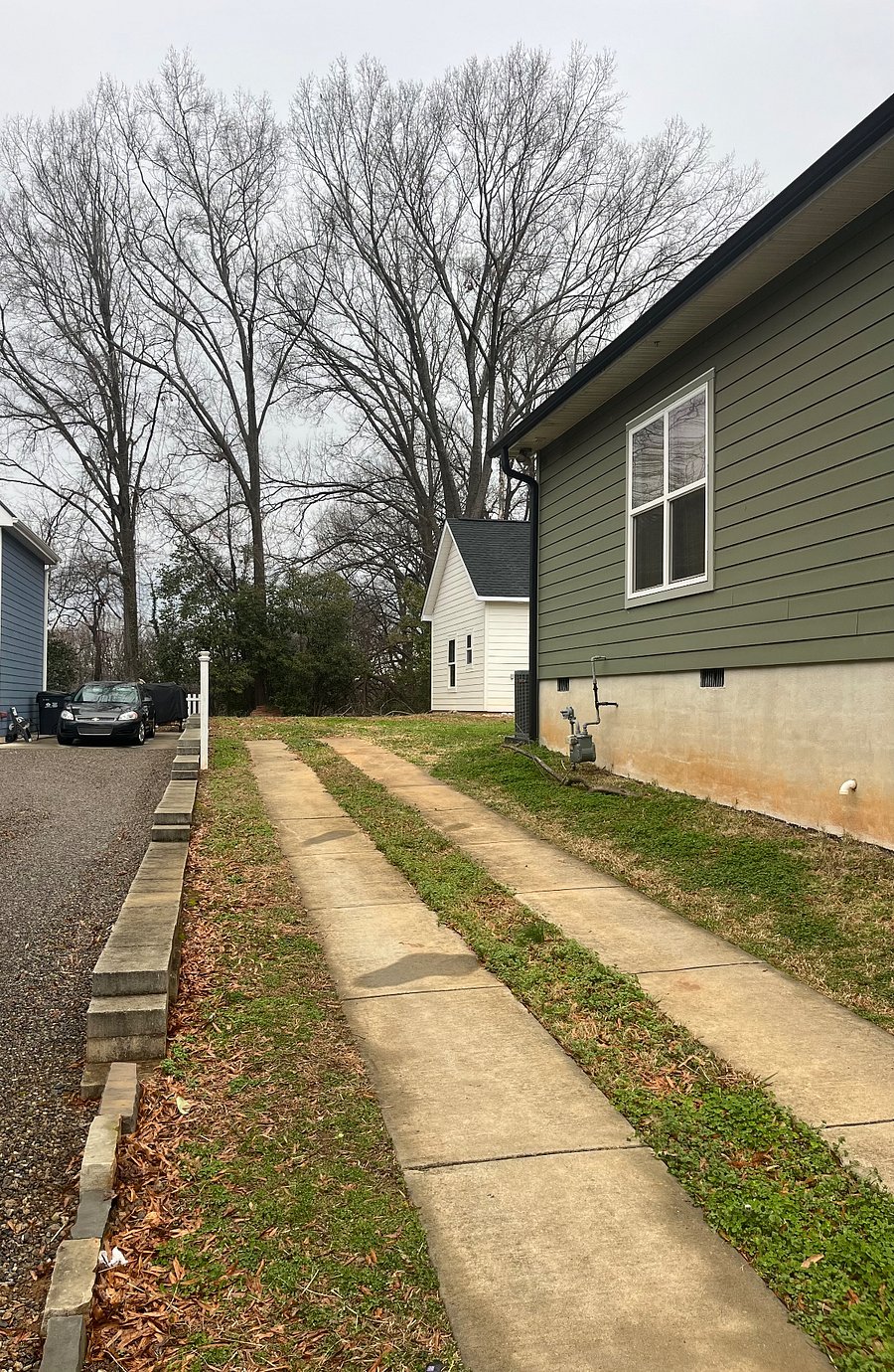 Exclusive access to private driveway