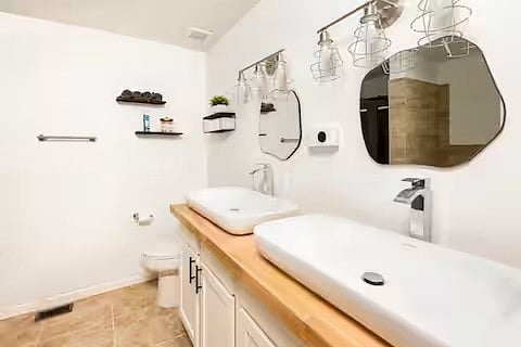 Bathroom 1