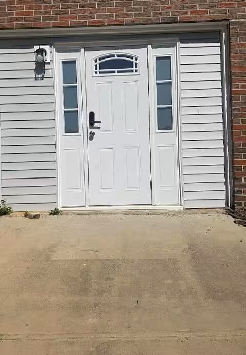 Private Entry to Master Suite
