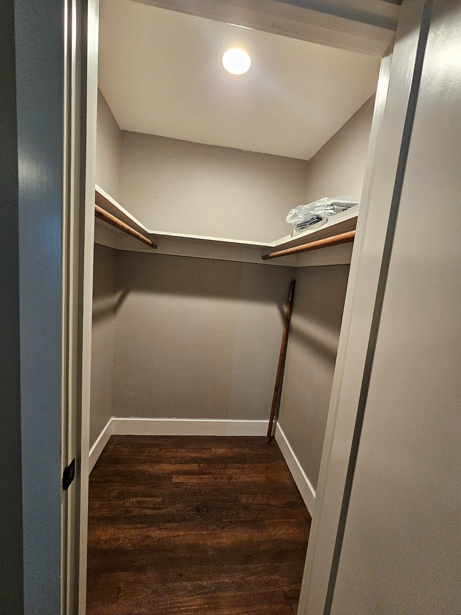3rd Bedroom Closet