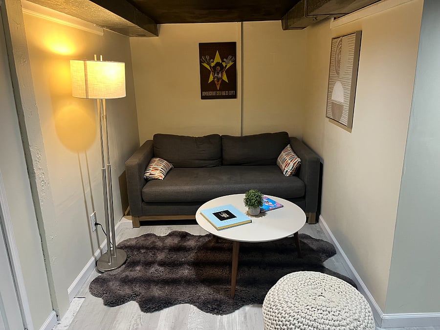 Bonus living space within bedroom