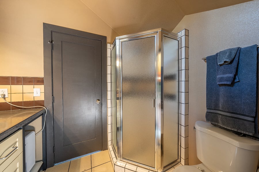 Upstairs jack-n-jill 3/4 bathroom