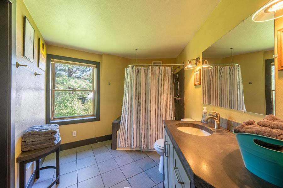 Main level bathroom 
