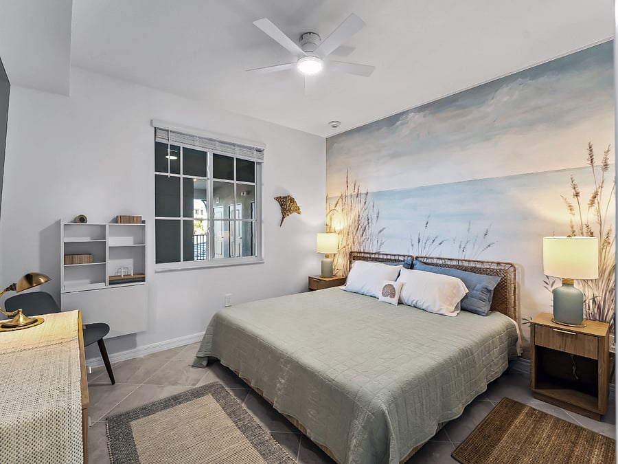 Second bedroom