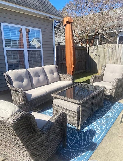 Rear patio, fully fenced