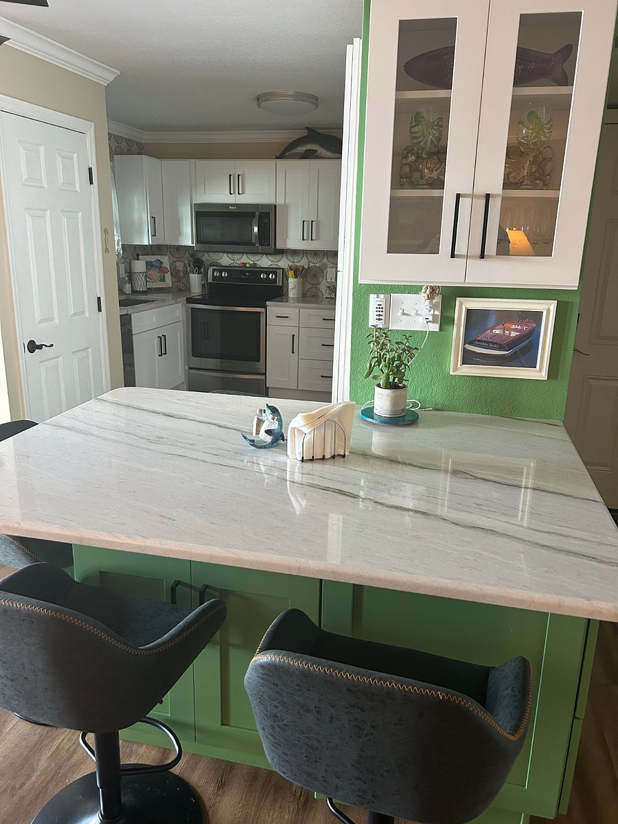Kitchen Bar
