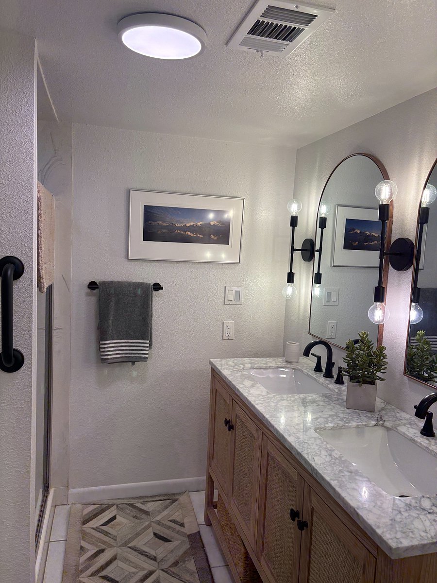 Guest bathroom
