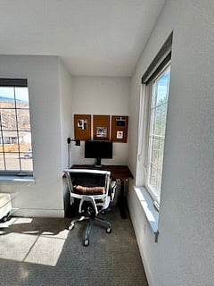 workstation with sit stand desk