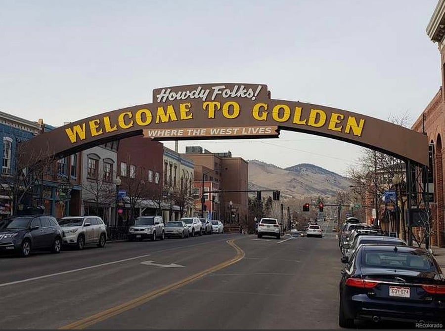 Walk to downtown Golden