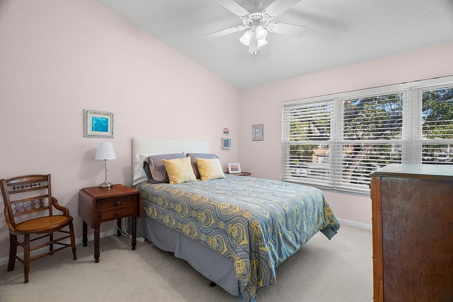 Second bedroom has queen bed.