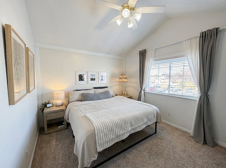 Master Bedroom - King Bed