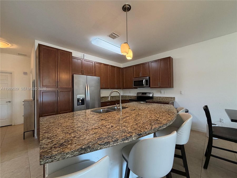 Furnished Finder property 965947_1 photo 9