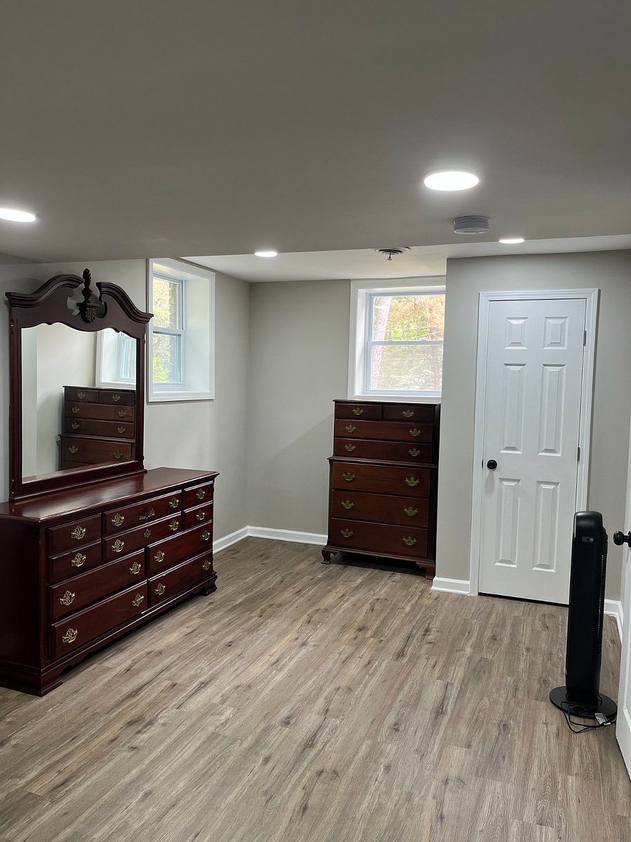 Bedroom wardrobe and closet.