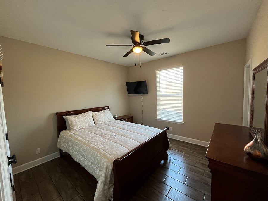 Queen Bedroom for $1400/month