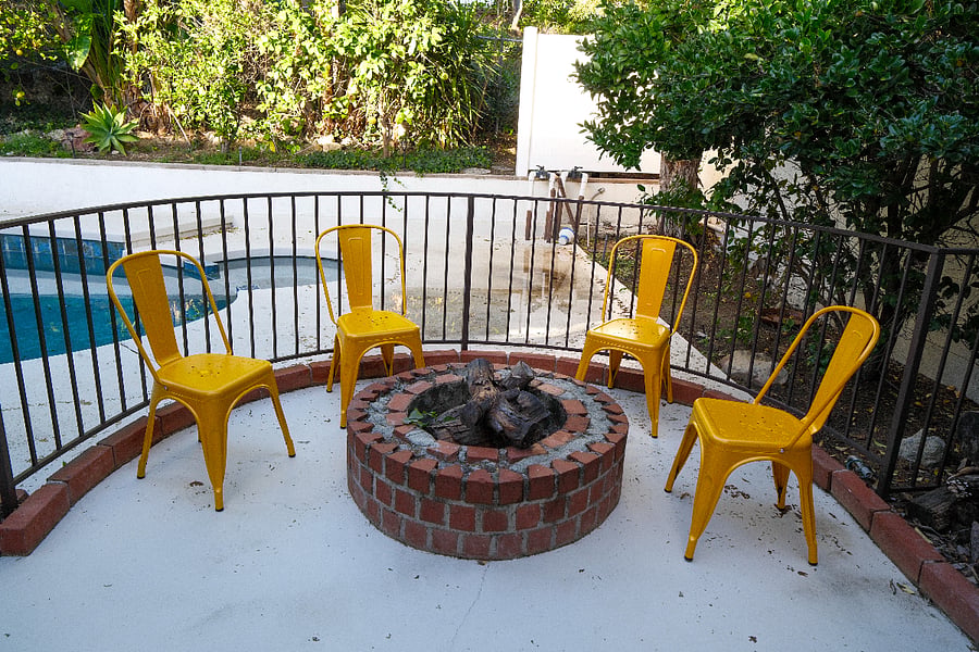 Wood burning Fire pit