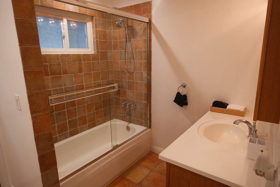 Bathroom with bathtub