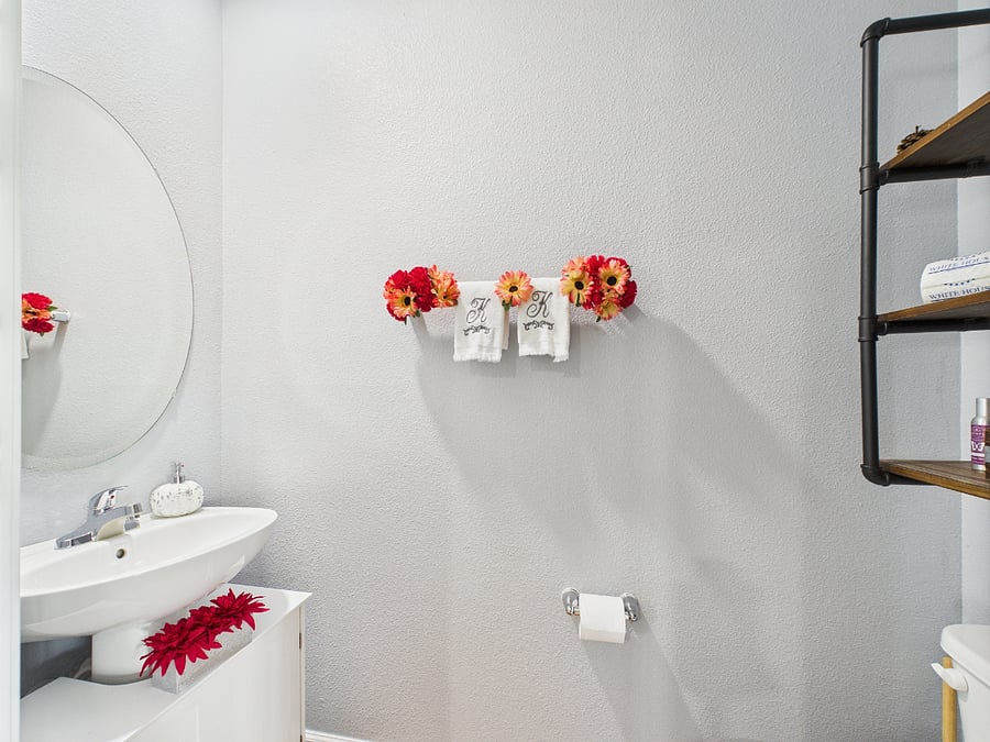 Powder room