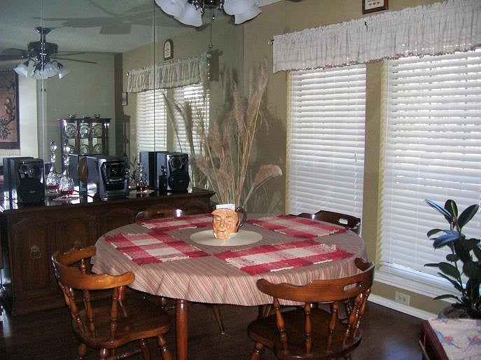 Furnished Finder property 966183_1 photo 3