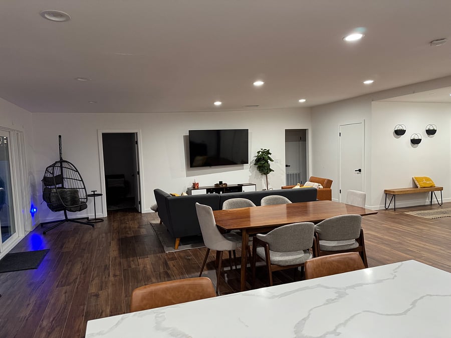 Dinning / Living Area