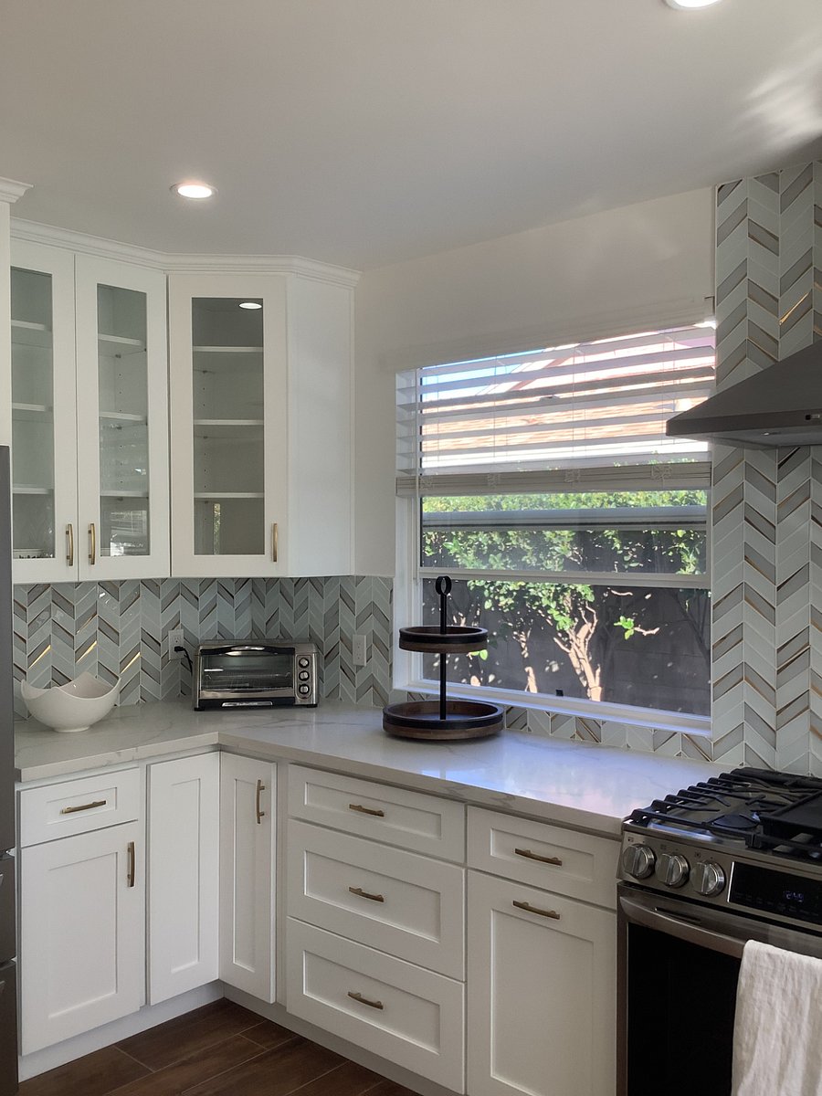 Kitchen - Toaster Oven