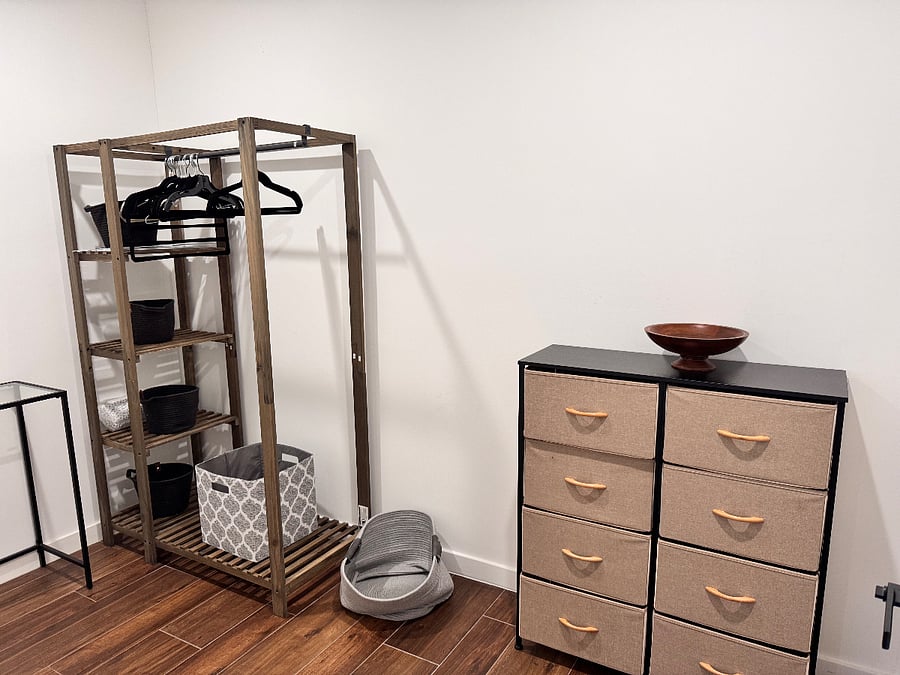 Master Bedroom - Walk in closet