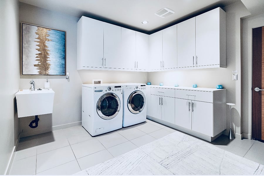 Laundry room with utility sink