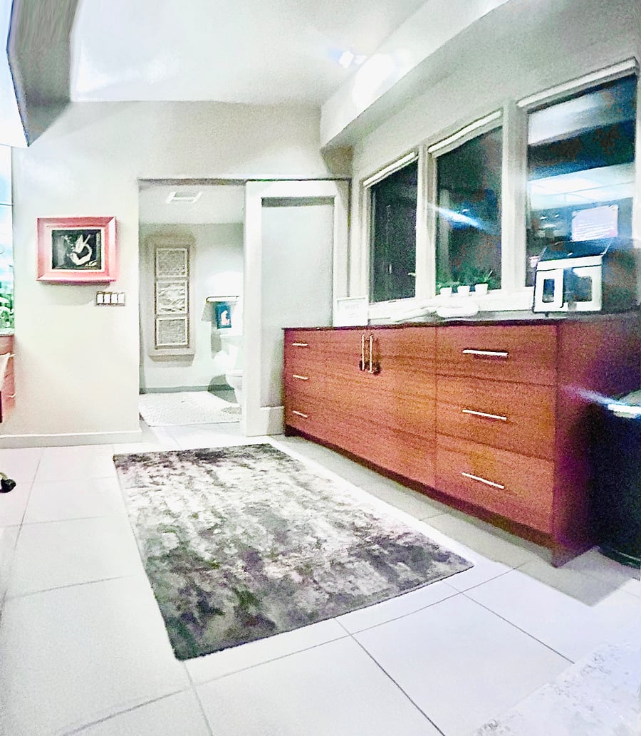 Cabinetry with supplies, Air fryer and 2nd coffee machine