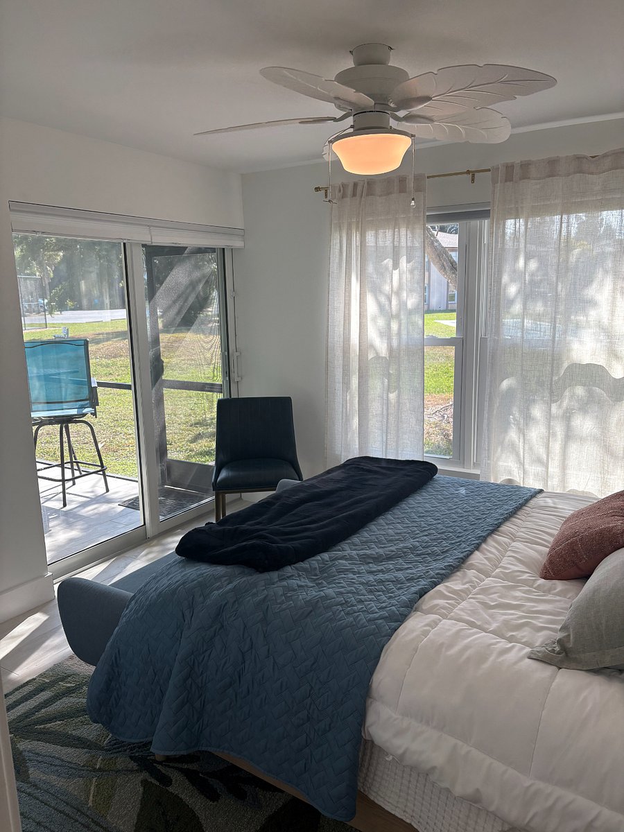 Main Bedroom access to Lanai from bedroom and living room.