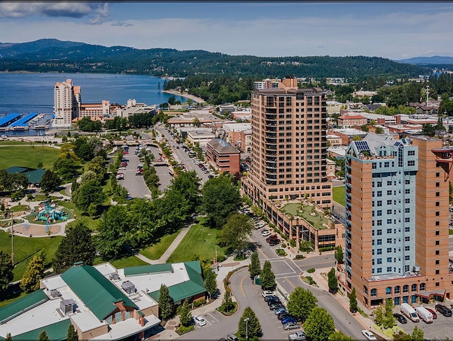 Downtown CDA 7 min walk 