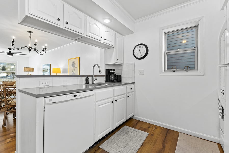 Kitchen | Sink | Kitchen Island