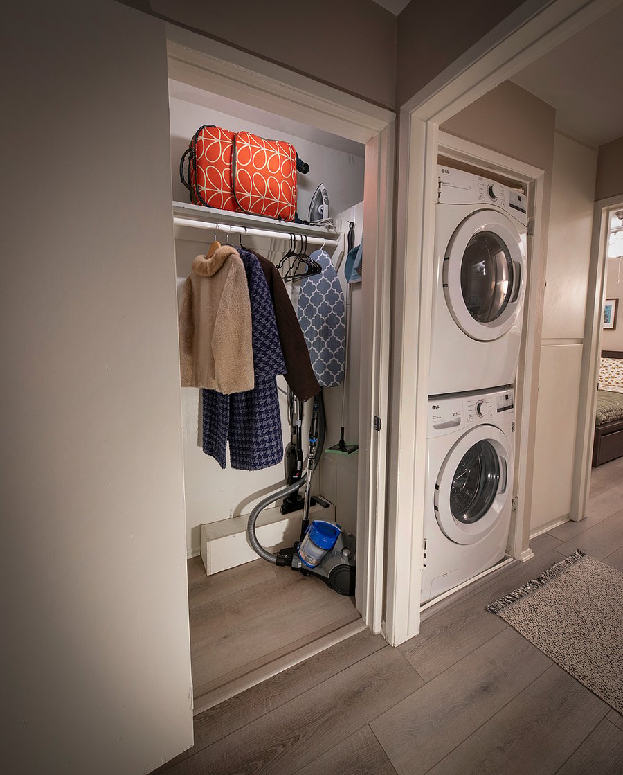 Large capacity washer and dryer in unit