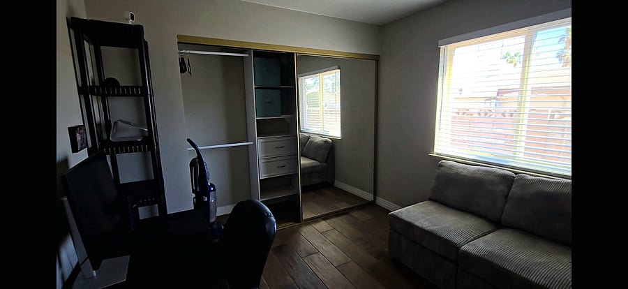 2nd Guest Bedroom (office) -forgot to turn the light on!