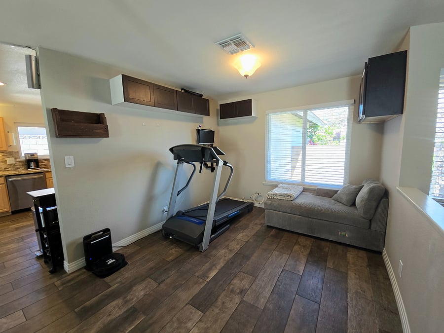 Treadmill and standing desk