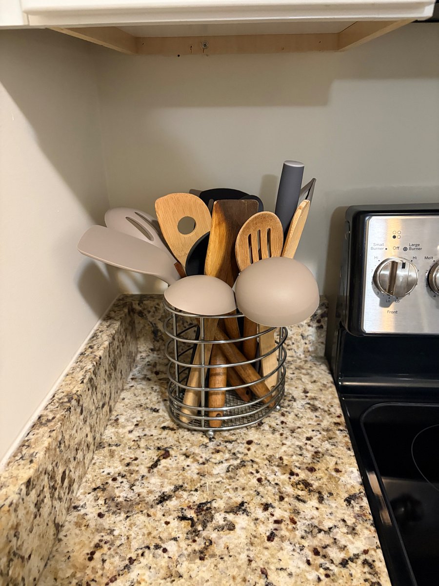Kitchen utensils