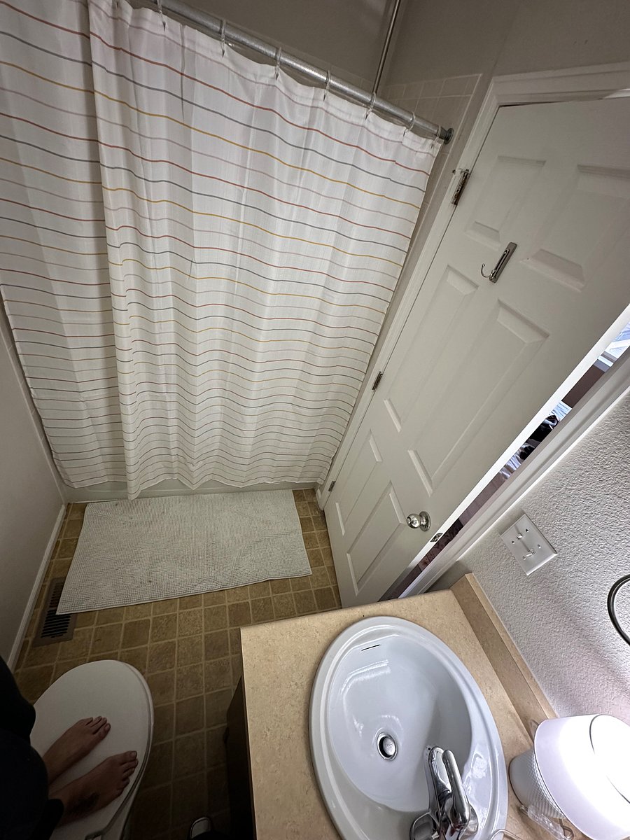 Private en suite bathroom with shower