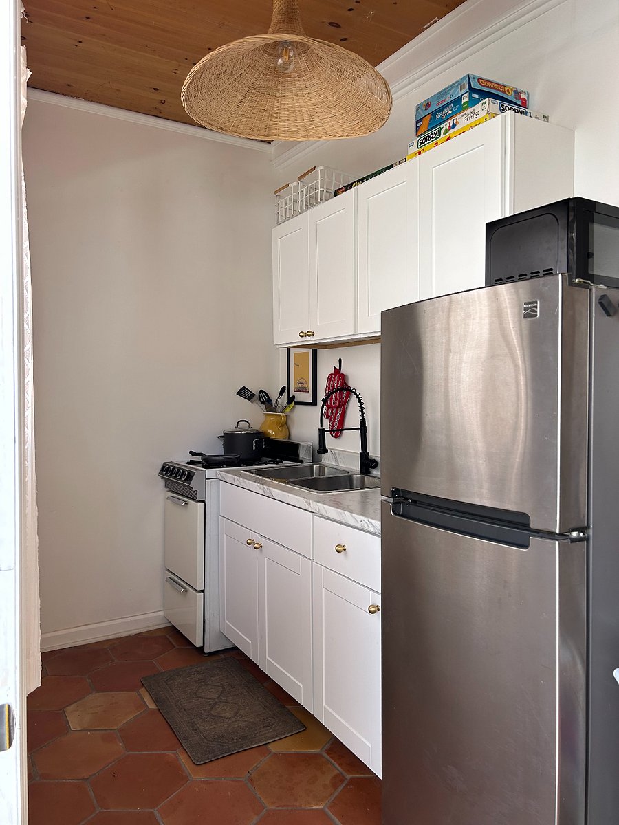 Fully stocked kitchen
