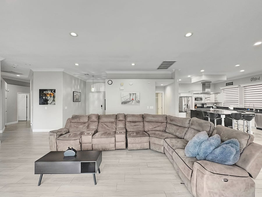 Furnished Finder property 966503_1 photo 9