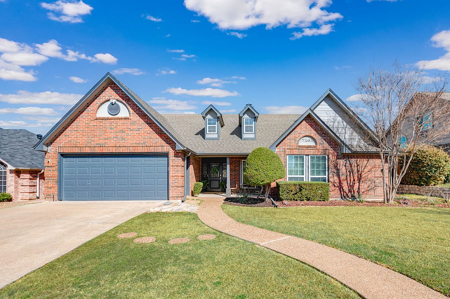 Front of home. The home has professionally installed Govee lights.