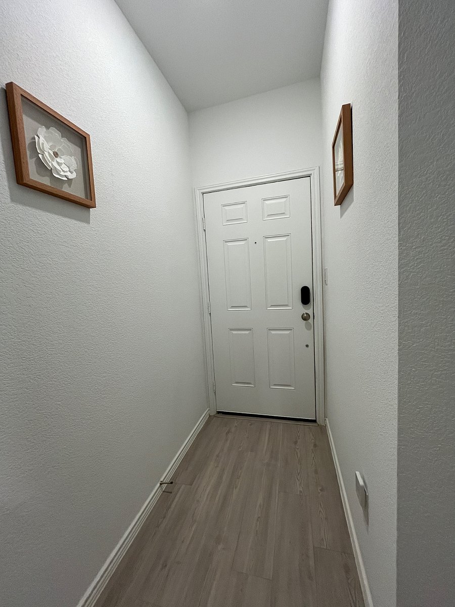 Rental Option 1 - Front Door Private Entrance