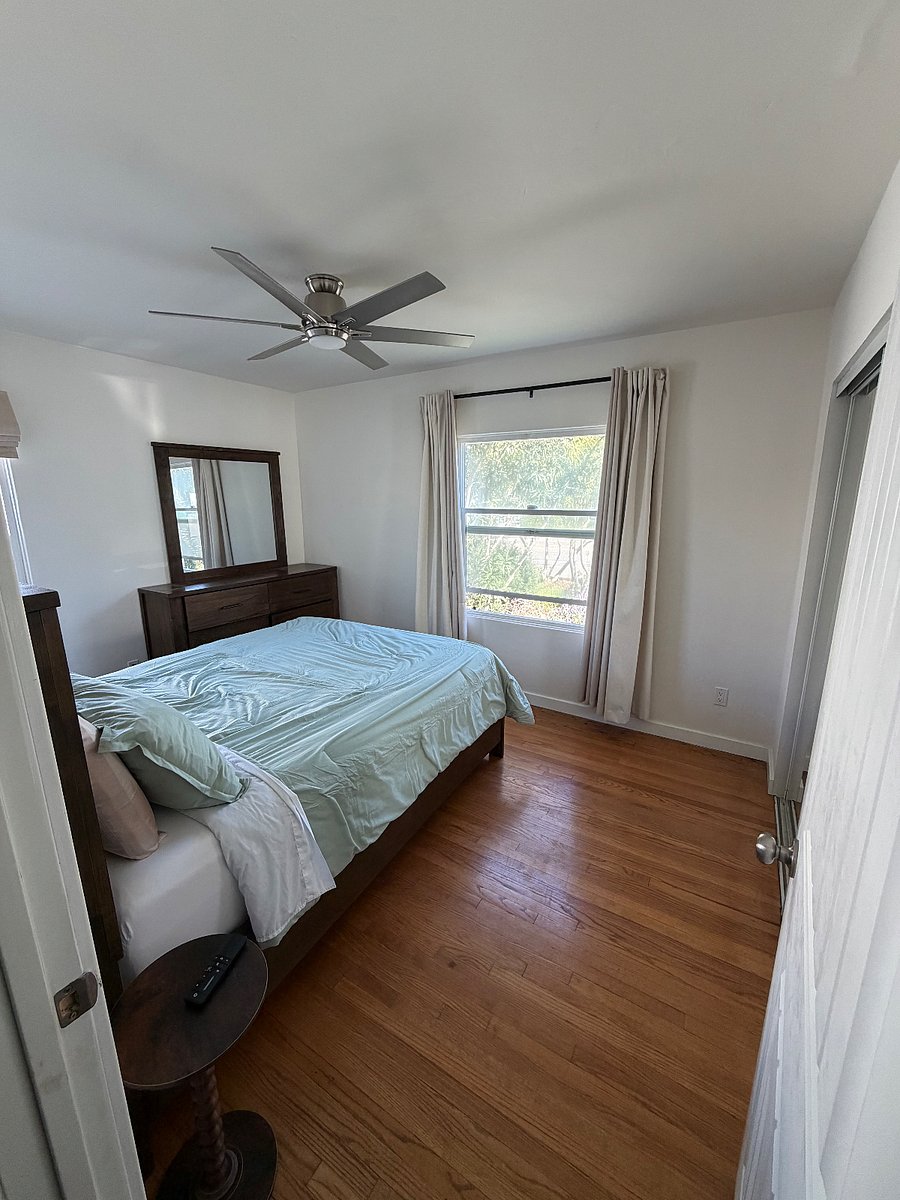 Bedroom #1