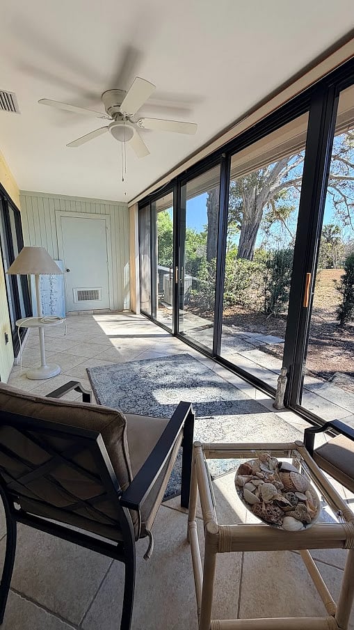 Lanai connected to Living Room and Guest Bedroom