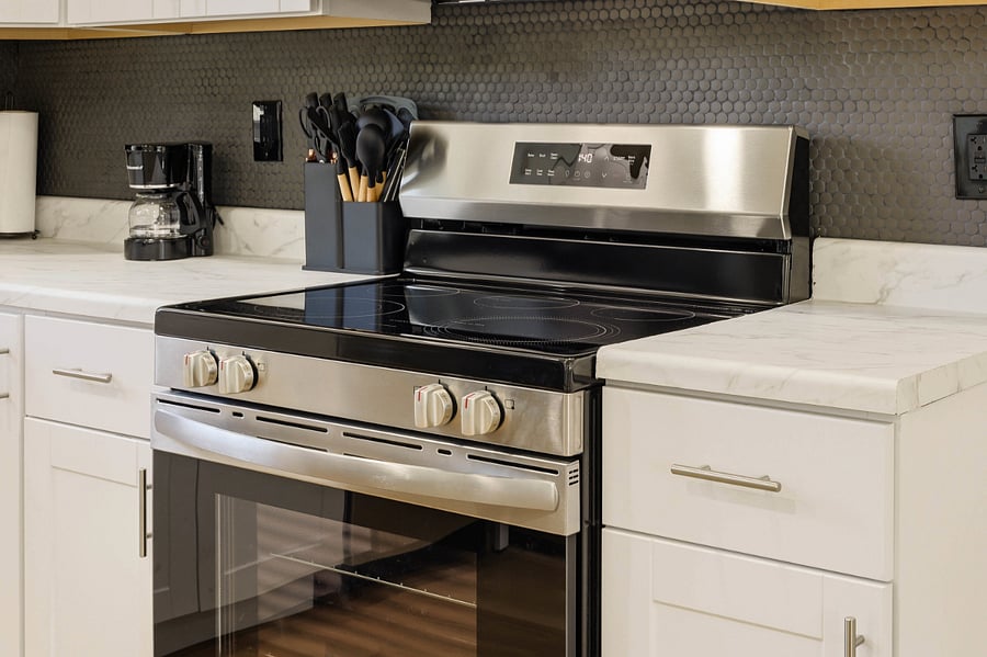 Perfect for extended stays: A full-size oven and stove ready for your home-cooked meals.