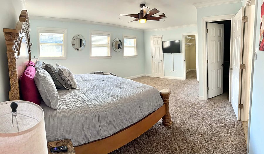 Bedroom #1/Master