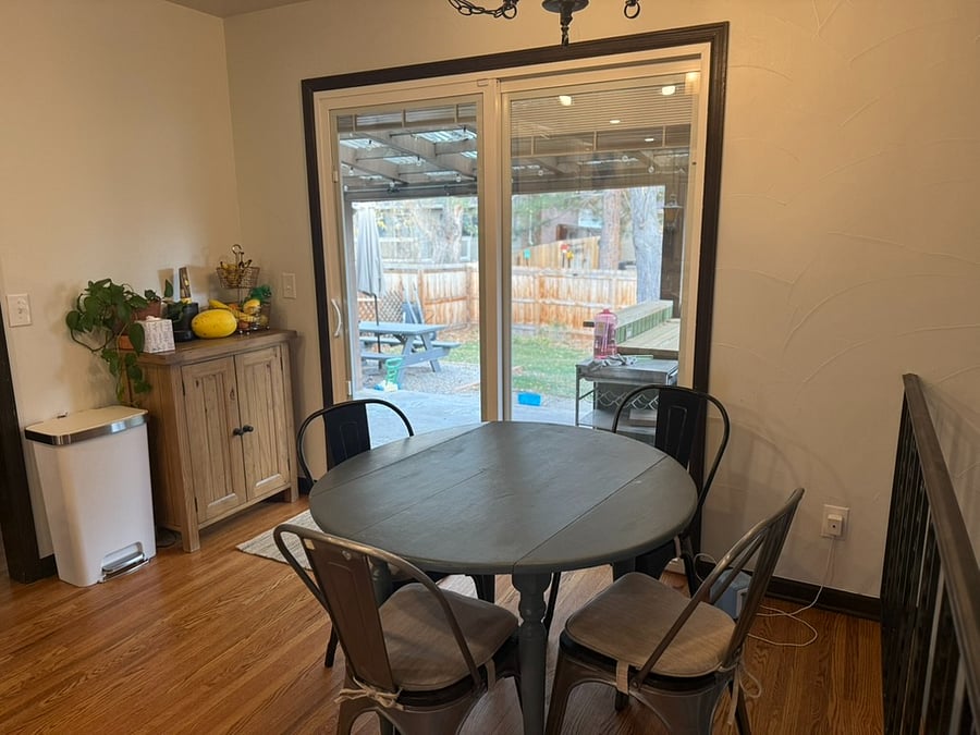 Kitchen table/ back patio