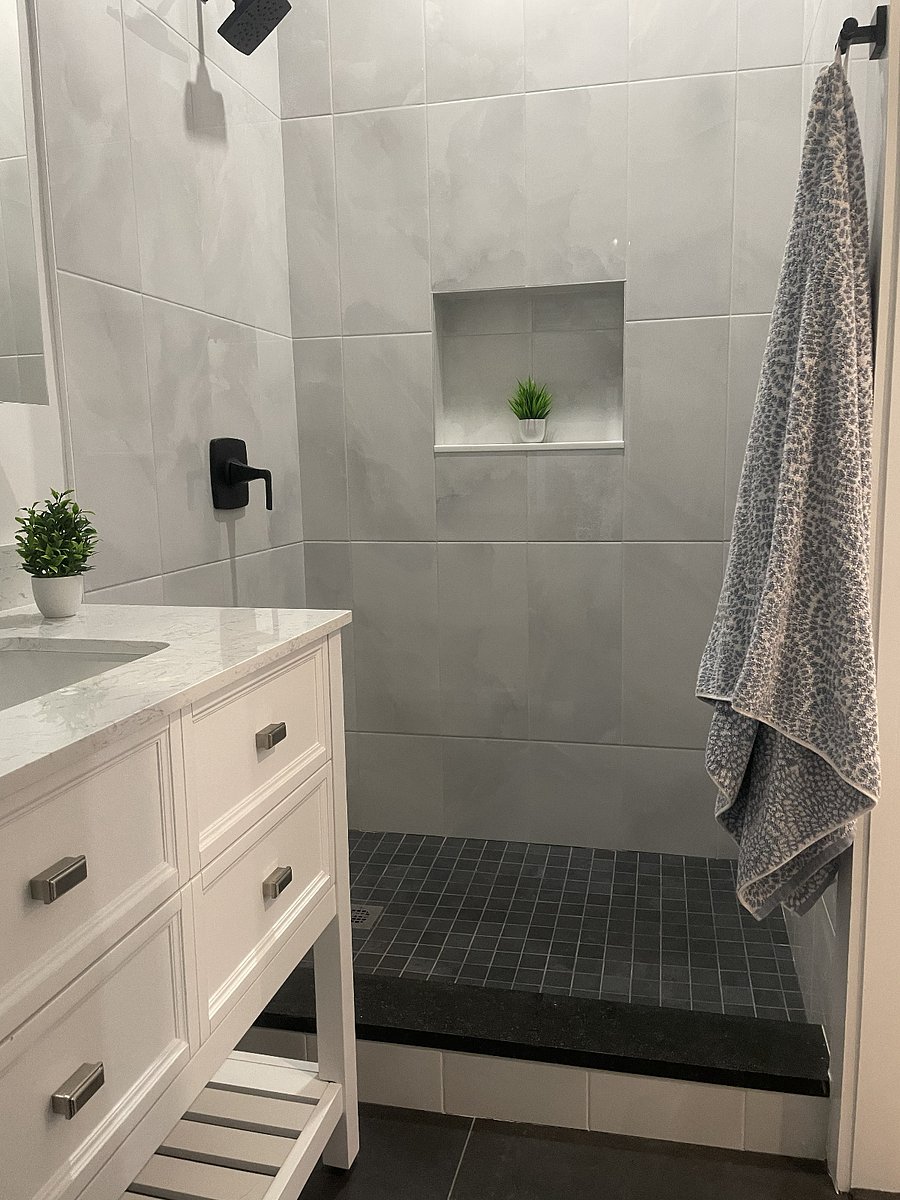 Bedroom Suite - King Bed with bathroom shower/vanity