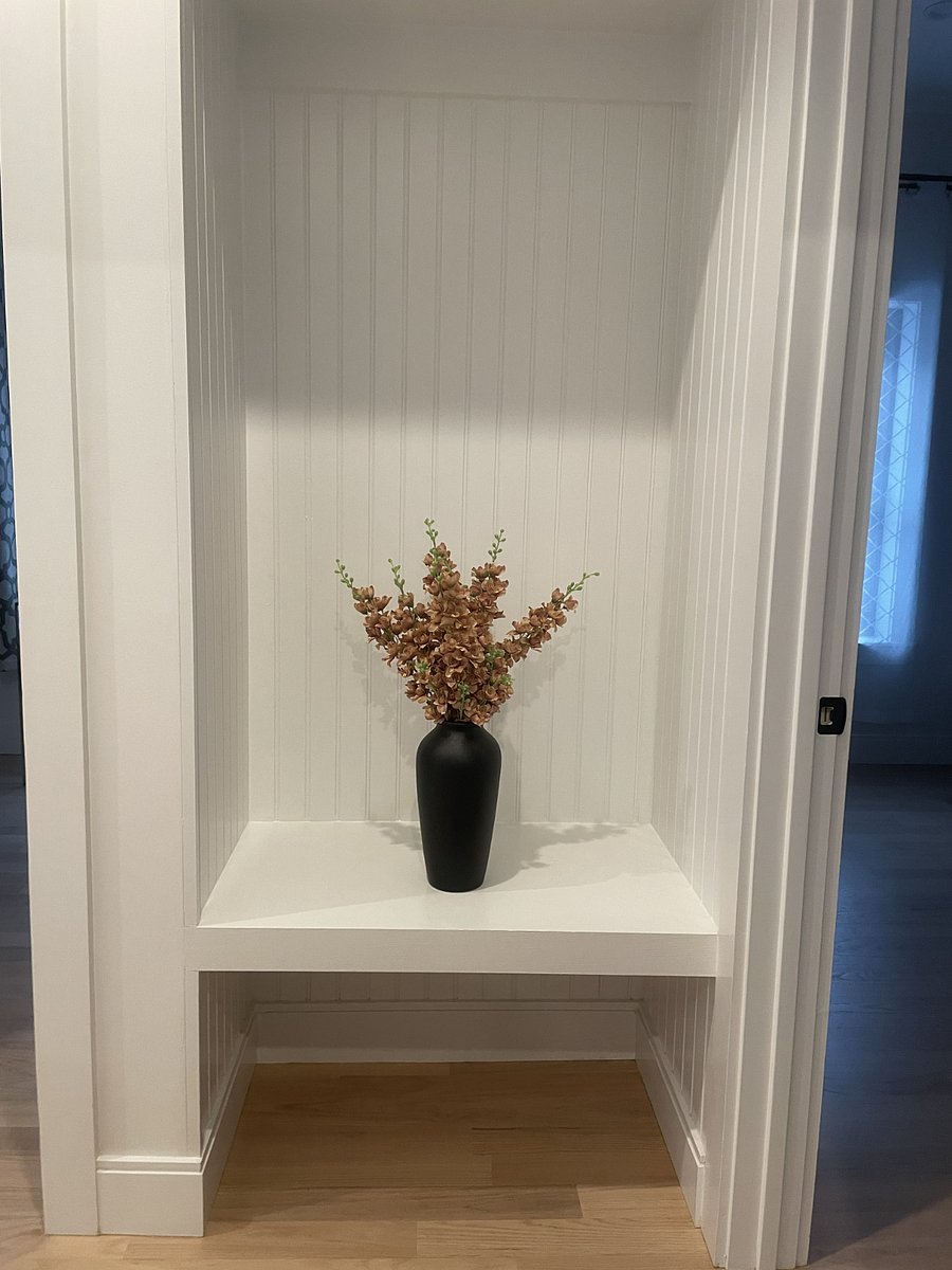 Floor Hallway