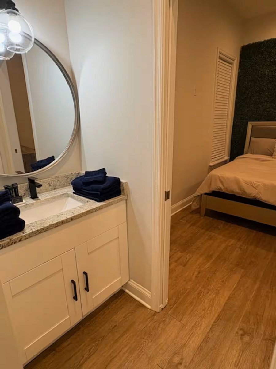 Bedroom 3 and 4 - Jack and Jill Ensuite