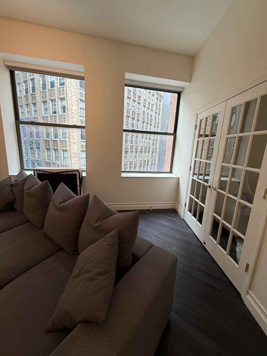 Separate 2nd bedroom with an entrance from the living room.