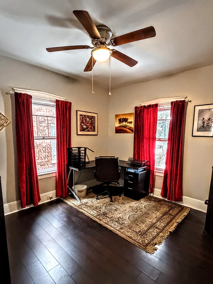 Office/spare bedroom